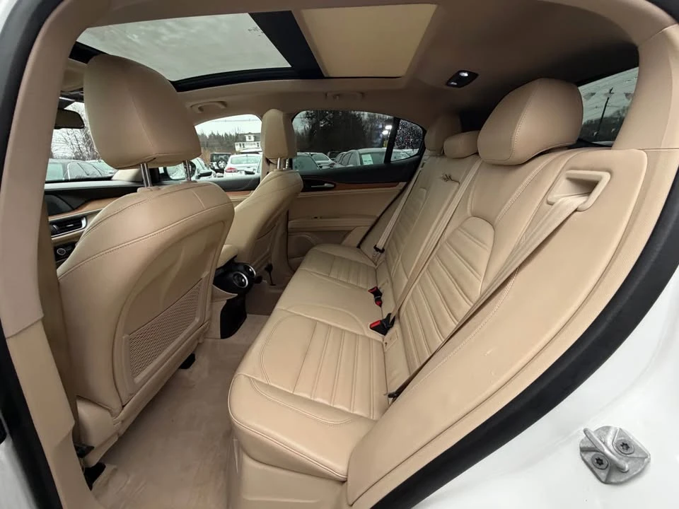 2019 Alfa Romeo Stelvio - Image 12 of 20
