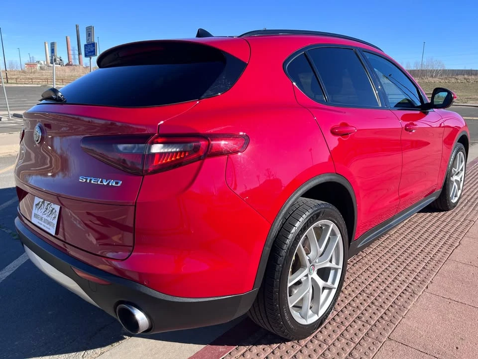 2019 Alfa Romeo Stelvio - Image 5 of 18