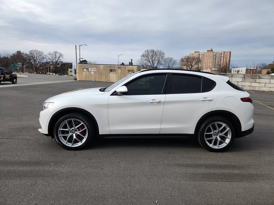 2019 Alfa Romeo Stelvio - Image 3 of 17