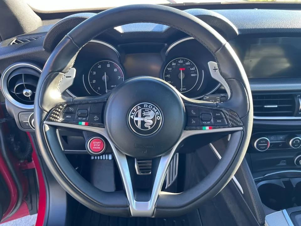 2019 Alfa Romeo Stelvio - Image 10 of 18