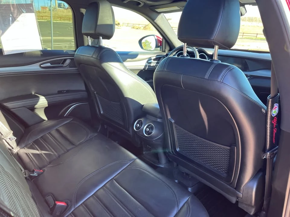 2019 Alfa Romeo Stelvio - Image 15 of 18
