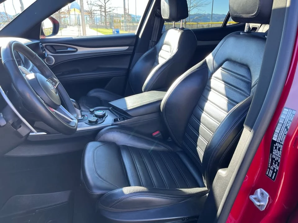 2019 Alfa Romeo Stelvio - Image 9 of 18