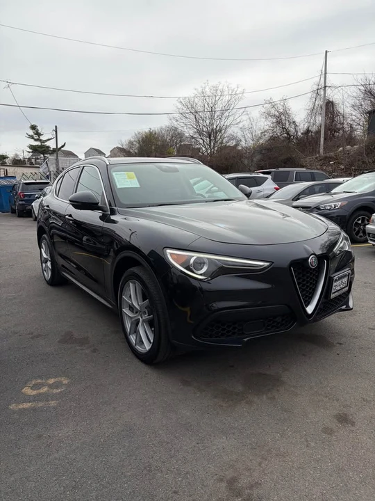 2019 Alfa Romeo Stelvio - Image 2 of 17