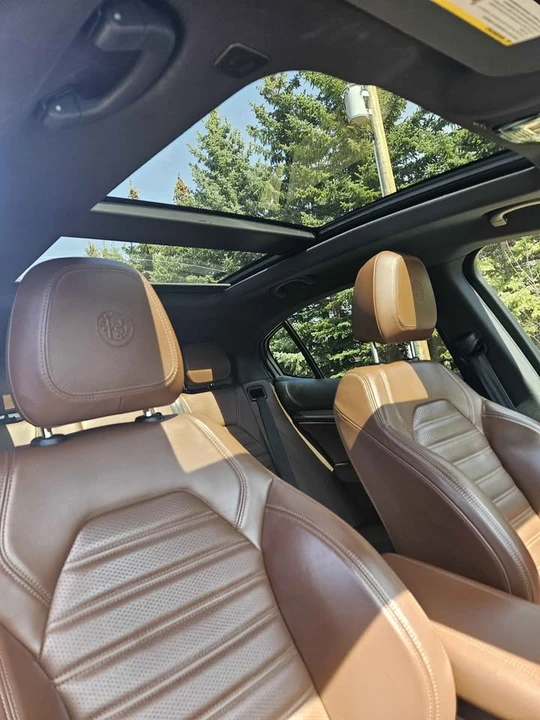 2019 Alfa Romeo Stelvio - Image 5 of 15