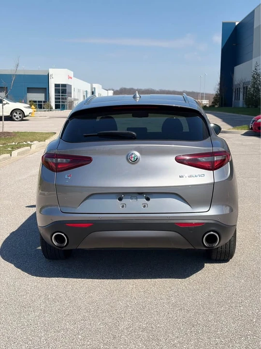 2019 Alfa Romeo Stelvio - Image 5 of 12
