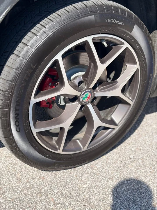 2019 Alfa Romeo Stelvio - Image 6 of 12