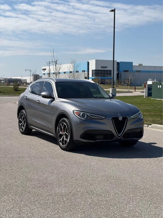 2019 Alfa Romeo Stelvio - Image 2 of 12
