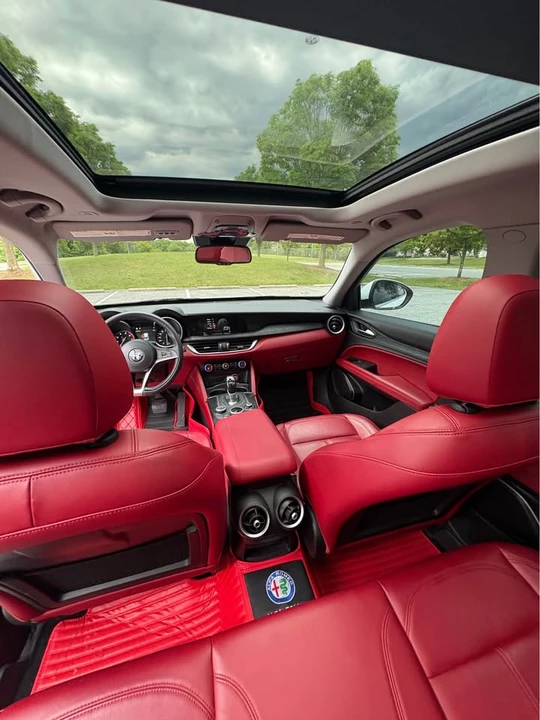 2019 Alfa Romeo Stelvio - Image 19 of 21