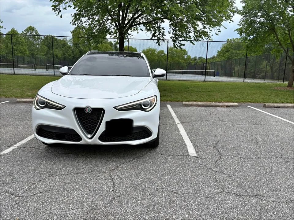 2019 Alfa Romeo Stelvio - Image 2 of 21