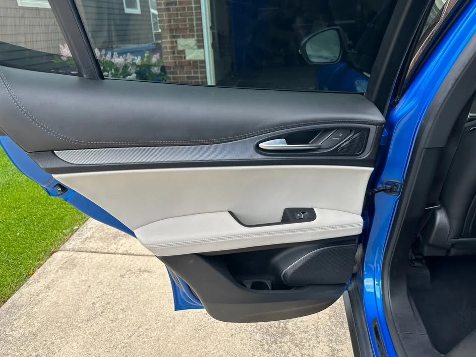 2019 Alfa Romeo Stelvio - Image 11 of 20