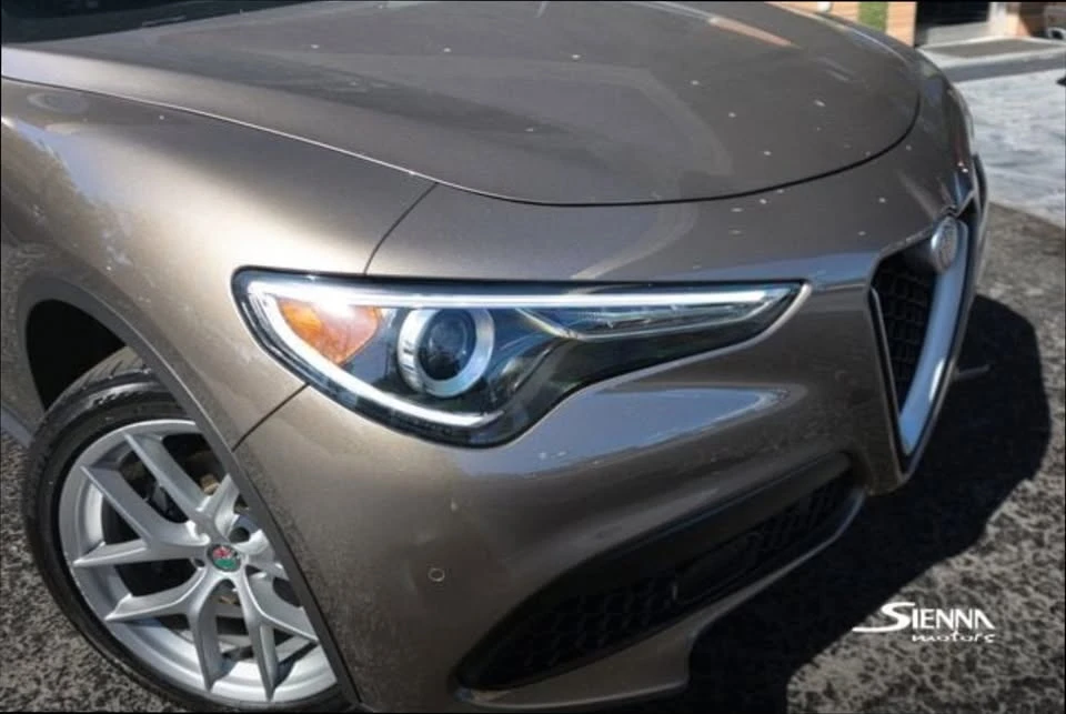 2019 Alfa Romeo Stelvio - Image 9 of 20