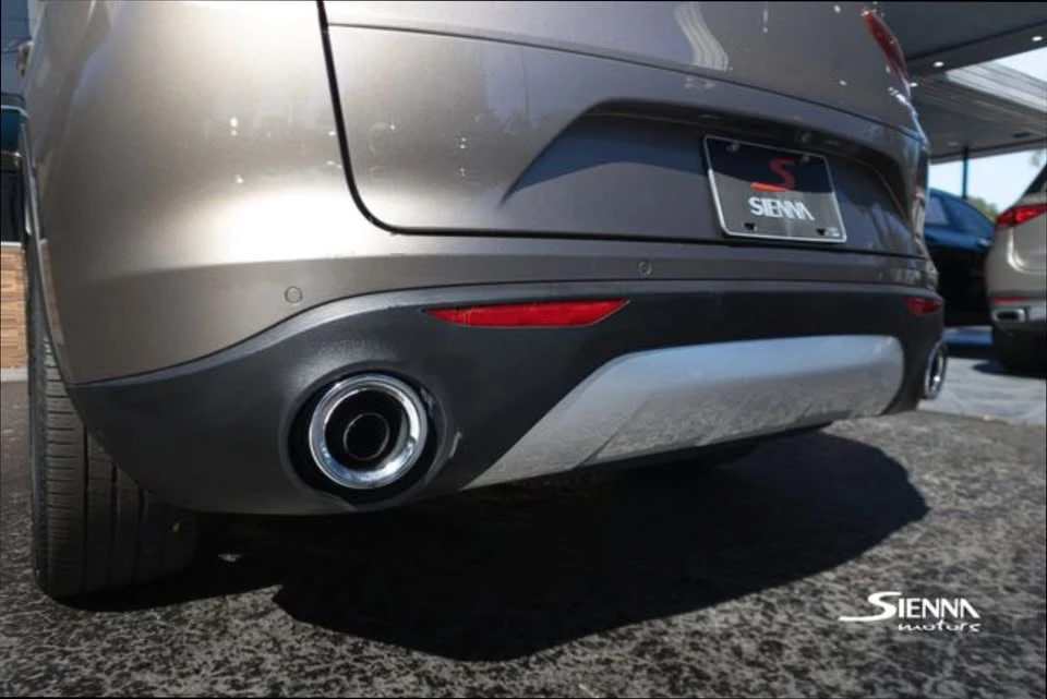 2019 Alfa Romeo Stelvio - Image 16 of 20