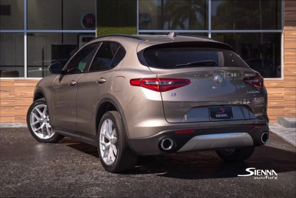 2019 Alfa Romeo Stelvio - Image 4 of 20