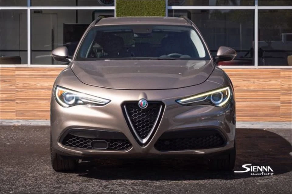 2019 Alfa Romeo Stelvio - Image 8 of 20