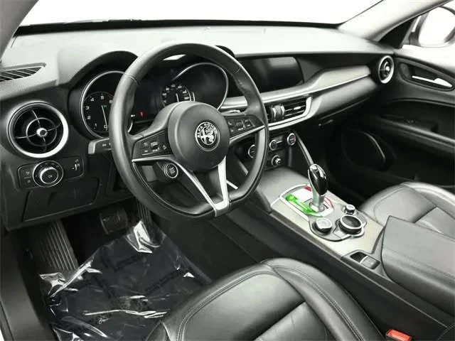 2019 Alfa Romeo Stelvio - Image 10 of 20