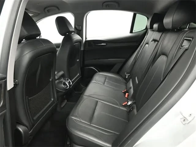 2019 Alfa Romeo Stelvio - Image 14 of 20