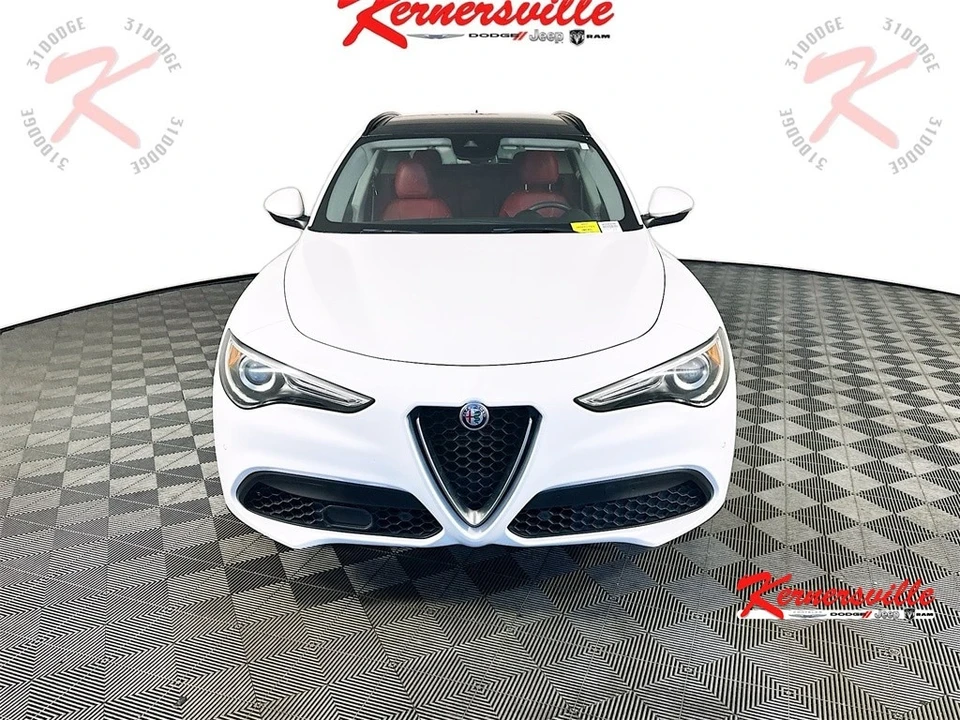 2019 Alfa Romeo Stelvio - Image 2 of 21