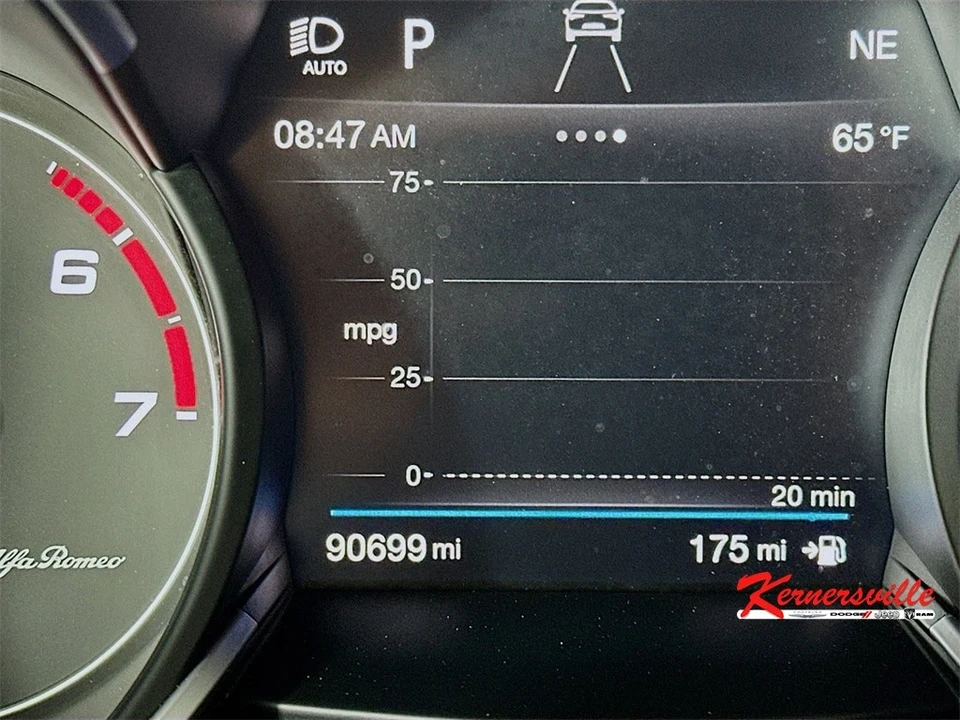 2019 Alfa Romeo Stelvio - Image 15 of 21