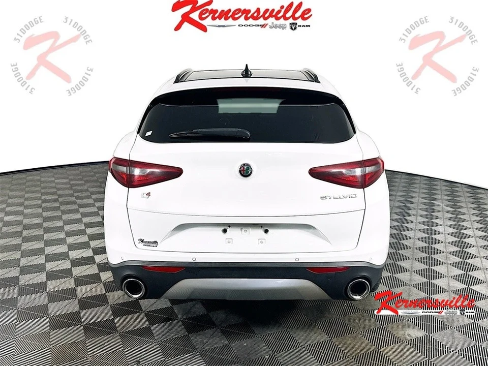 2019 Alfa Romeo Stelvio - Image 6 of 12