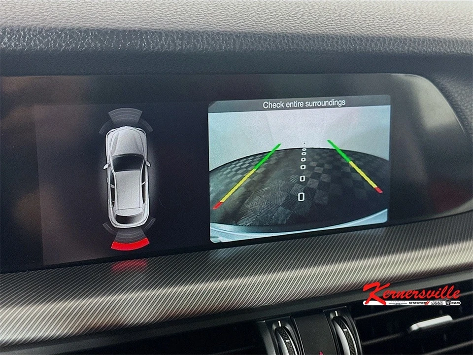 2019 Alfa Romeo Stelvio - Image 19 of 21