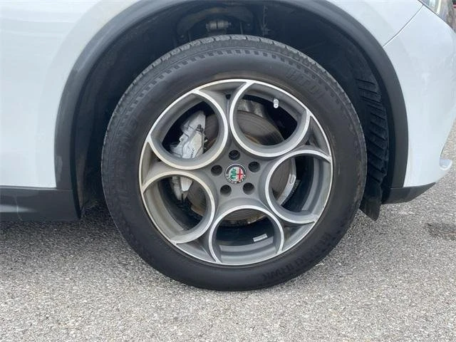 2019 Alfa Romeo Stelvio - Image 8 of 19