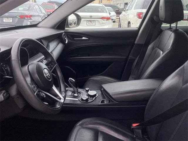 2019 Alfa Romeo Stelvio - Image 18 of 19