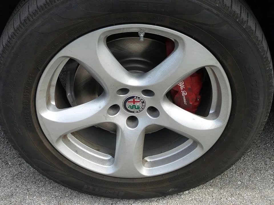 2019 Alfa Romeo Stelvio - Image 17 of 20