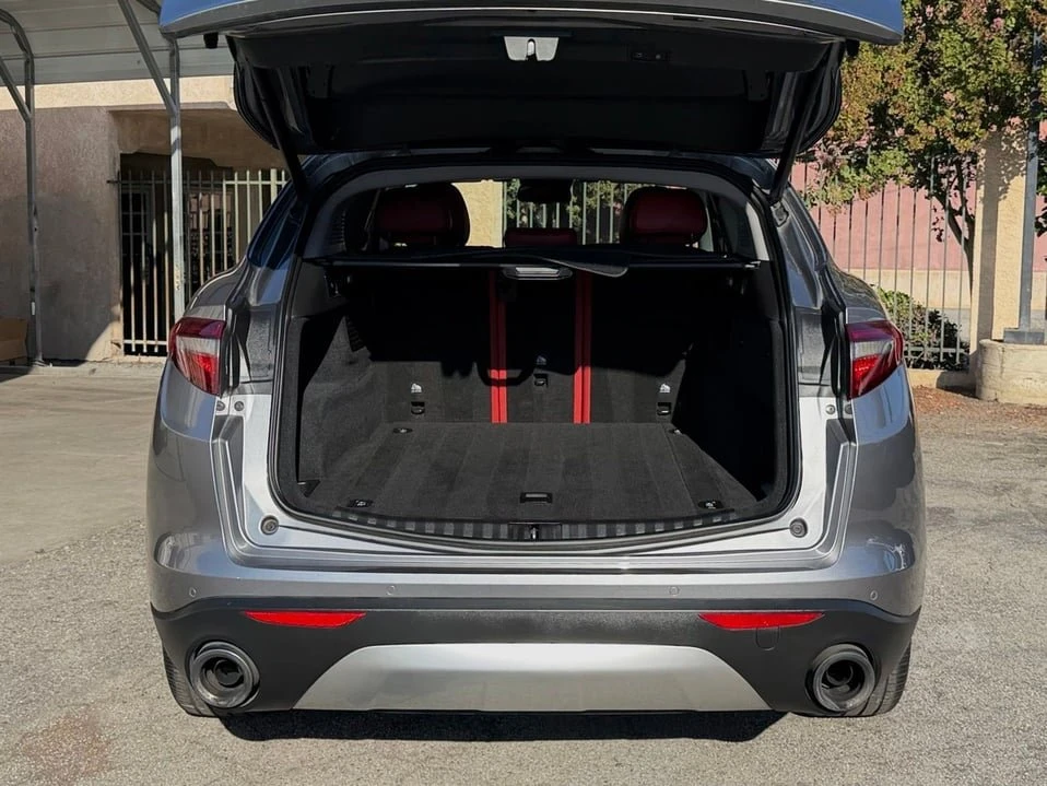 2019 Alfa Romeo Stelvio - Image 8 of 8