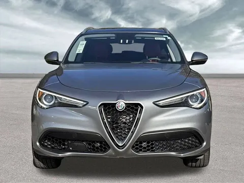 2019 Alfa Romeo Stelvio Base