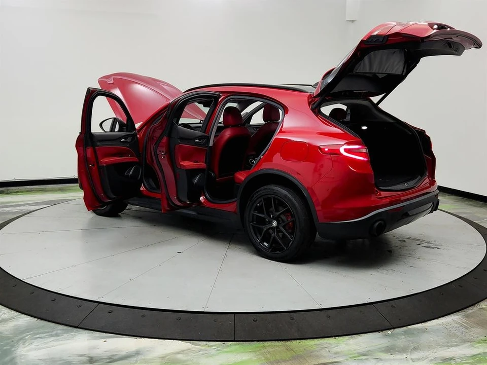 2019 Alfa Romeo Stelvio - Image 12 of 12