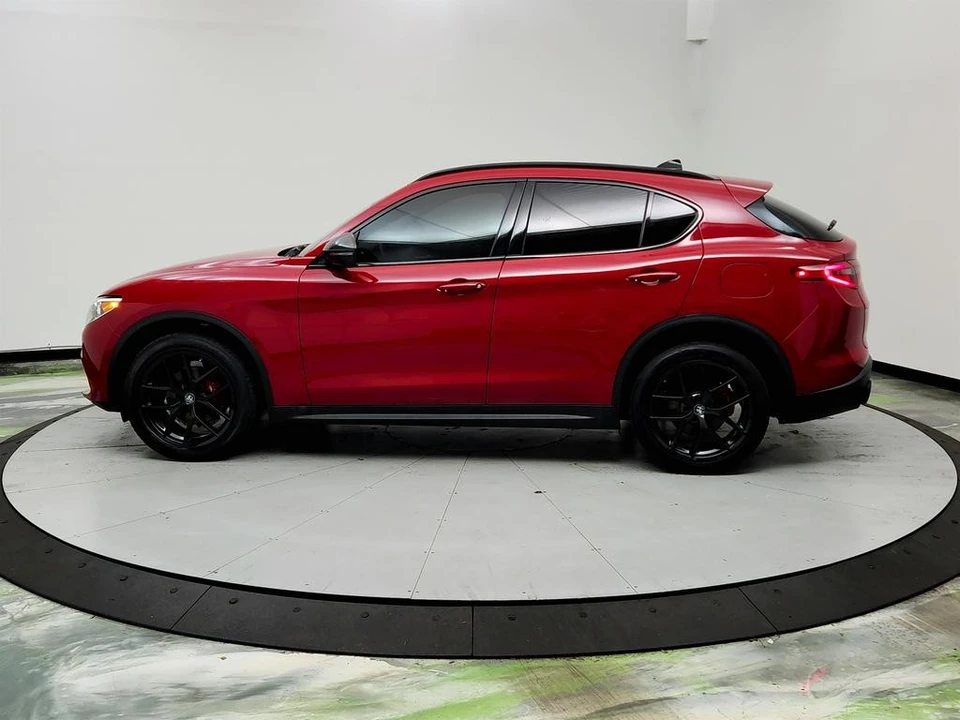 2019 Alfa Romeo Stelvio - Image 8 of 12