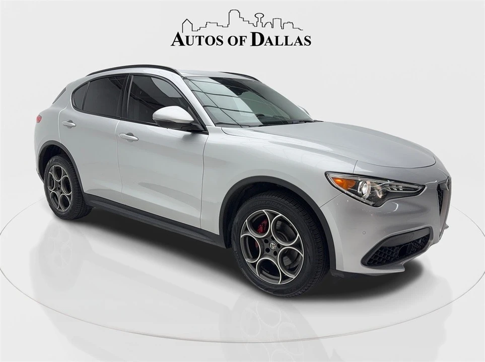 2019 Alfa Romeo Stelvio - Image 2 of 12
