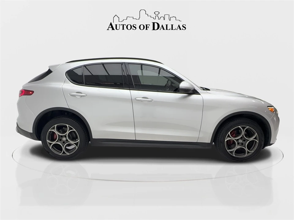 2019 Alfa Romeo Stelvio - Image 7 of 12