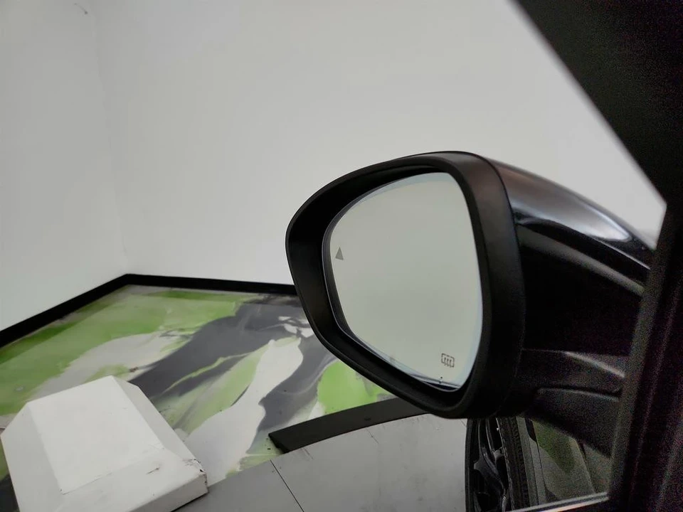 2019 Alfa Romeo Stelvio - Image 16 of 31