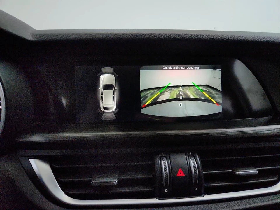 2019 Alfa Romeo Stelvio - Image 20 of 31