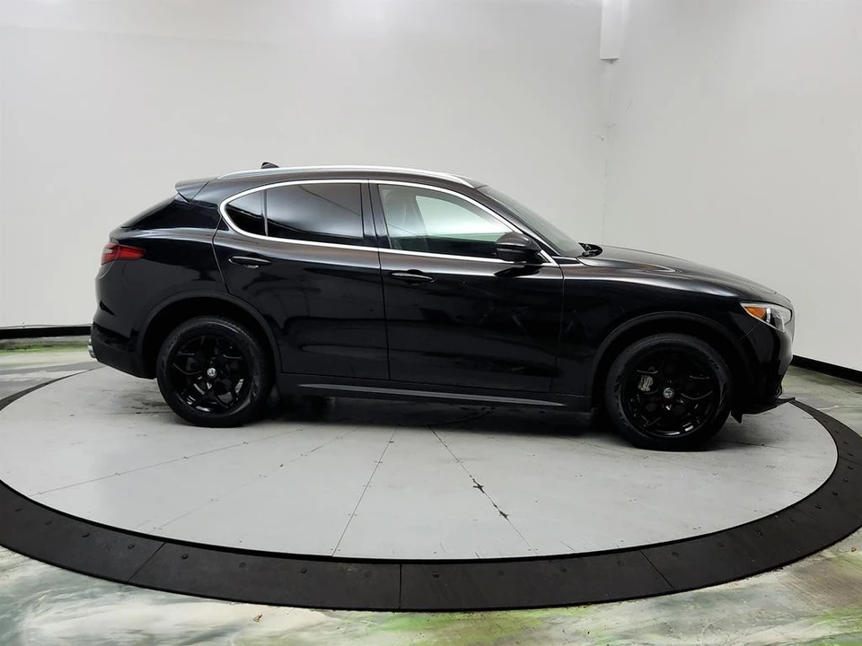2019 Alfa Romeo Stelvio - Image 4 of 31