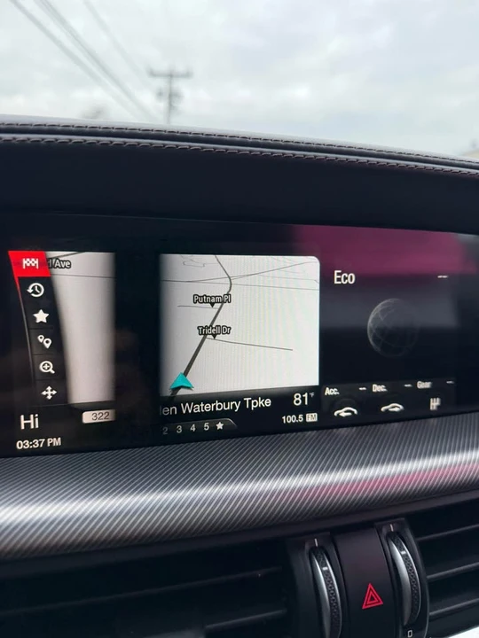2019 Alfa Romeo Stelvio - Image 11 of 19