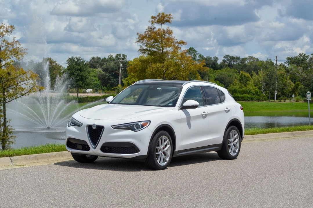 2019 Alfa Romeo Stelvio - Image 20 of 31