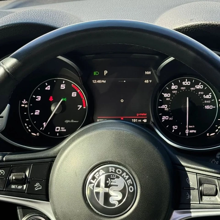 2019 Alfa Romeo Stelvio - Image 11 of 15