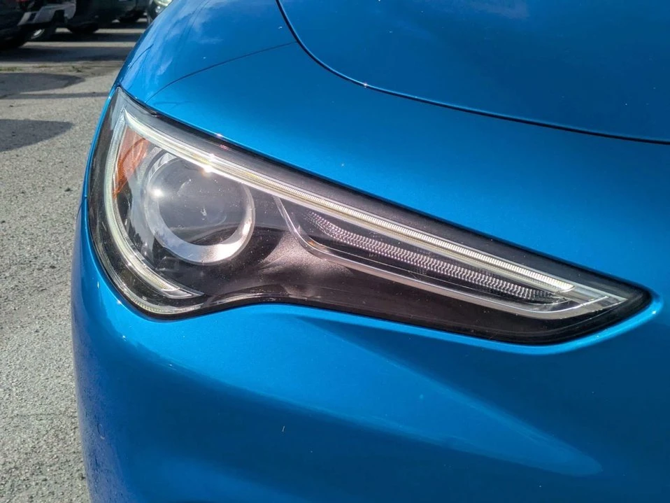 2019 Alfa Romeo Stelvio - Image 9 of 20
