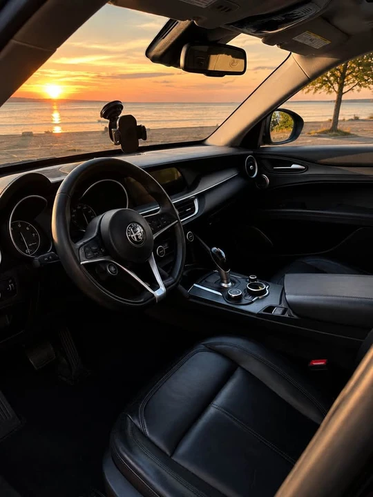 2019 Alfa Romeo Stelvio - Image 4 of 7