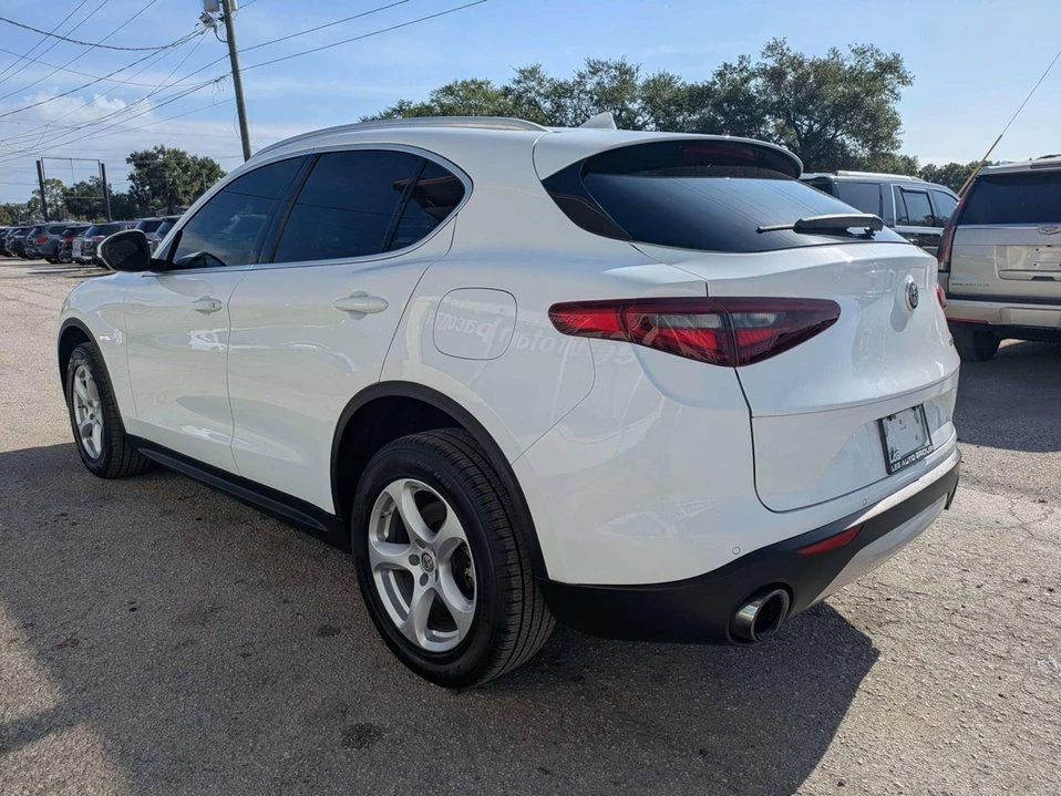 2019 Alfa Romeo Stelvio - Image 5 of 20