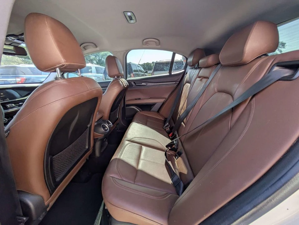 2019 Alfa Romeo Stelvio - Image 13 of 20