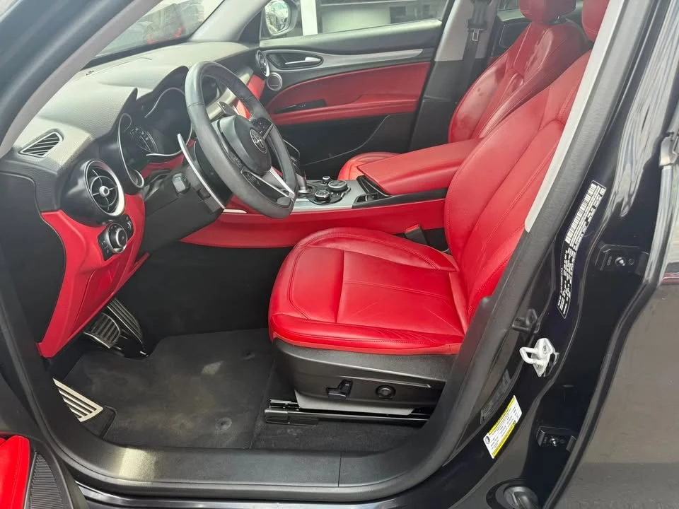 2019 Alfa Romeo Stelvio - Image 9 of 20