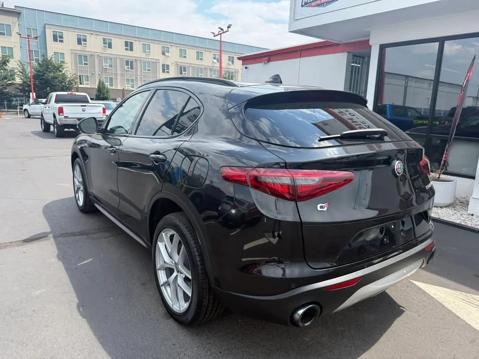 2019 Alfa Romeo Stelvio - Image 2 of 20