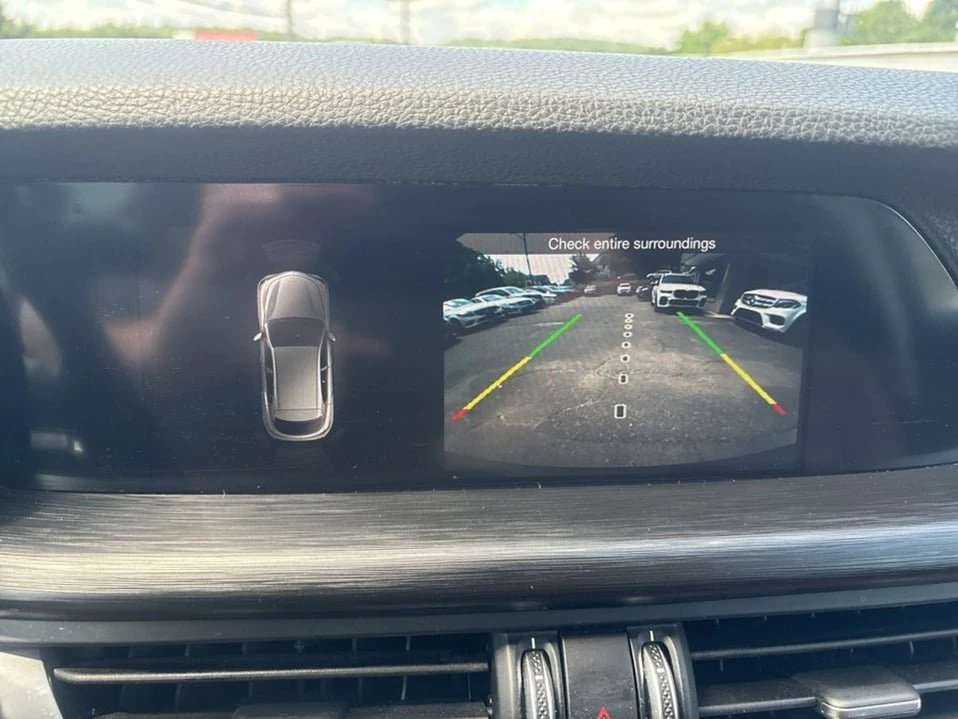 2019 Alfa Romeo Stelvio - Image 10 of 20