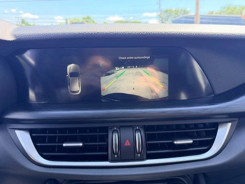 2019 Alfa Romeo Stelvio - Image 18 of 20