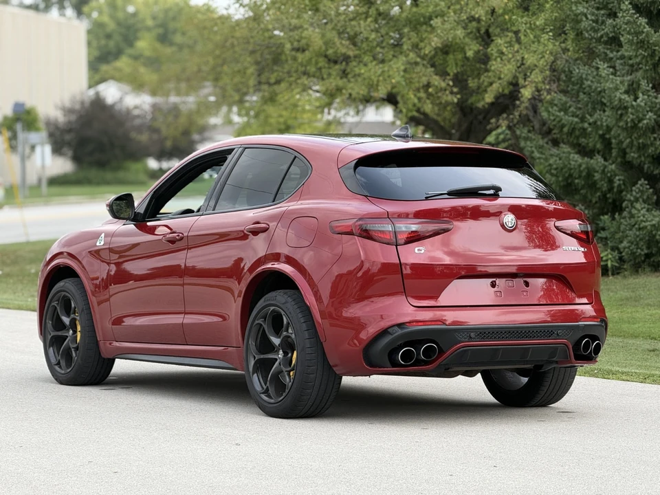 2019 Alfa Romeo Stelvio Quadrifoglio - Image 6 of 8