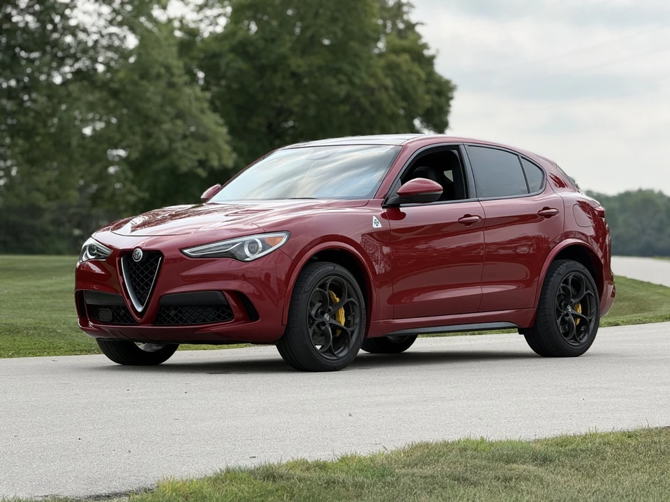 2019 Alfa Romeo Stelvio Quadrifoglio - Image 3 of 8