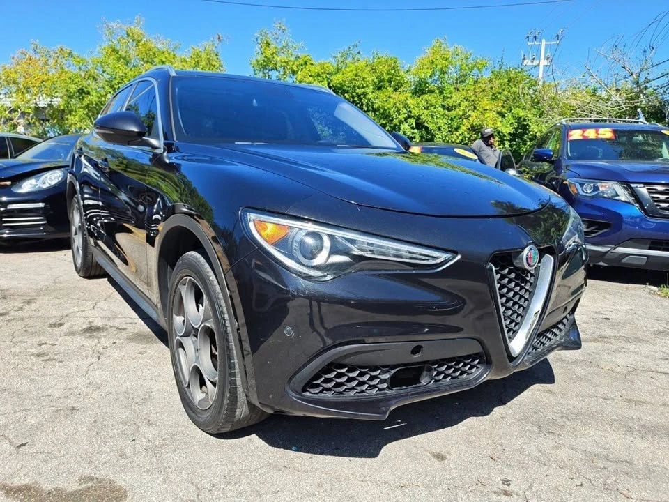 2019 Alfa Romeo Stelvio - Image 12 of 20